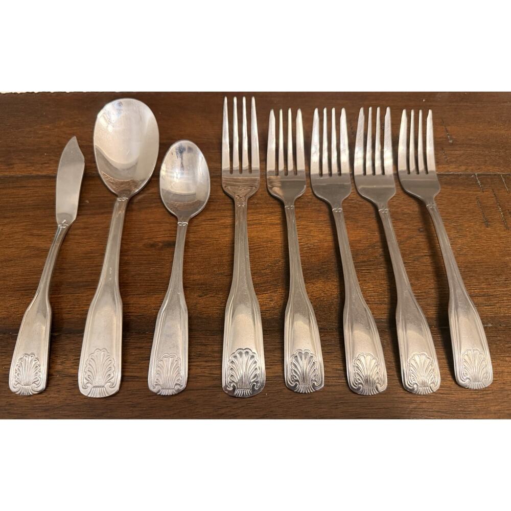 1970 Walco 15 Utica Stainless Fanfare Mixed Lot Shell Handle - Set of 8 Flatware
